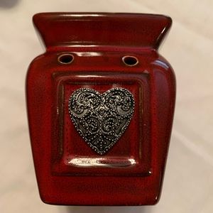 Scentsy Heartfelt mini warmer